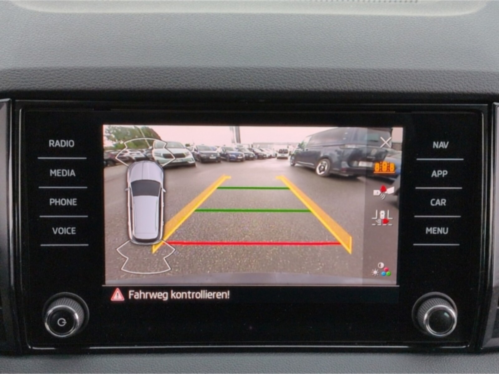 Škoda Karoq – Bild 12