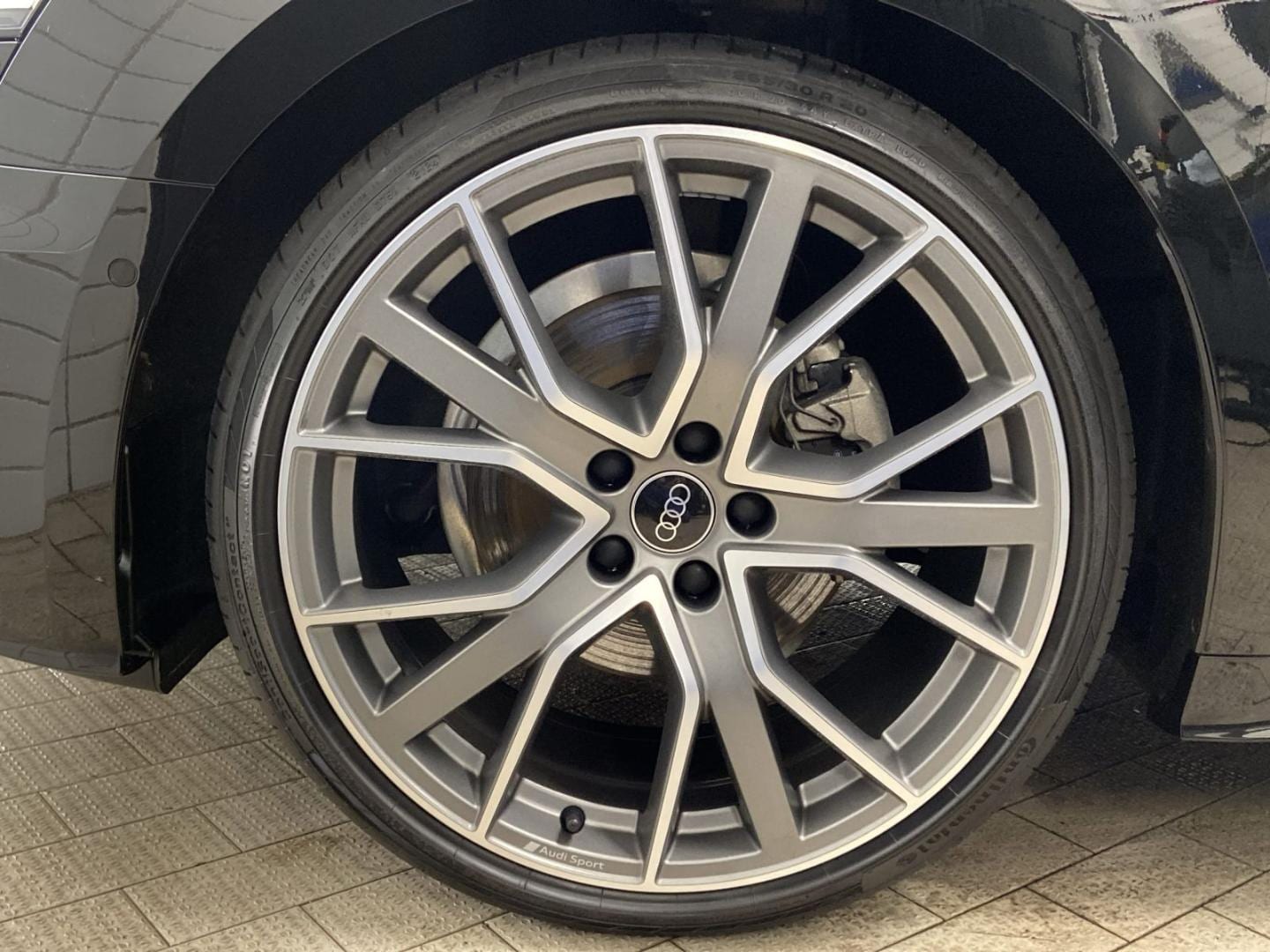 Bild über Audi A5 Sportback S line business 35 TFSI S tronic - für weitere Informationen kontaktieren Sie den Audi Partner