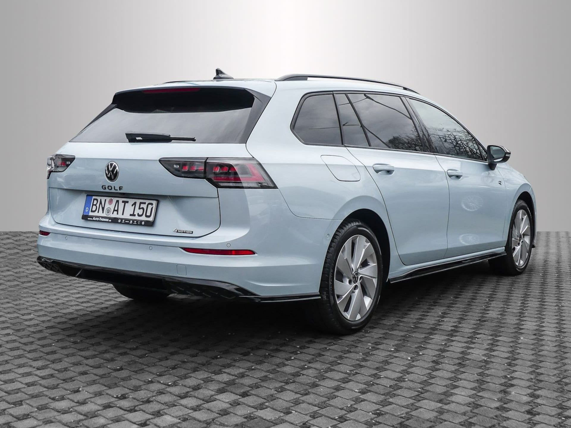 Volkswagen Golf Variant R-Line