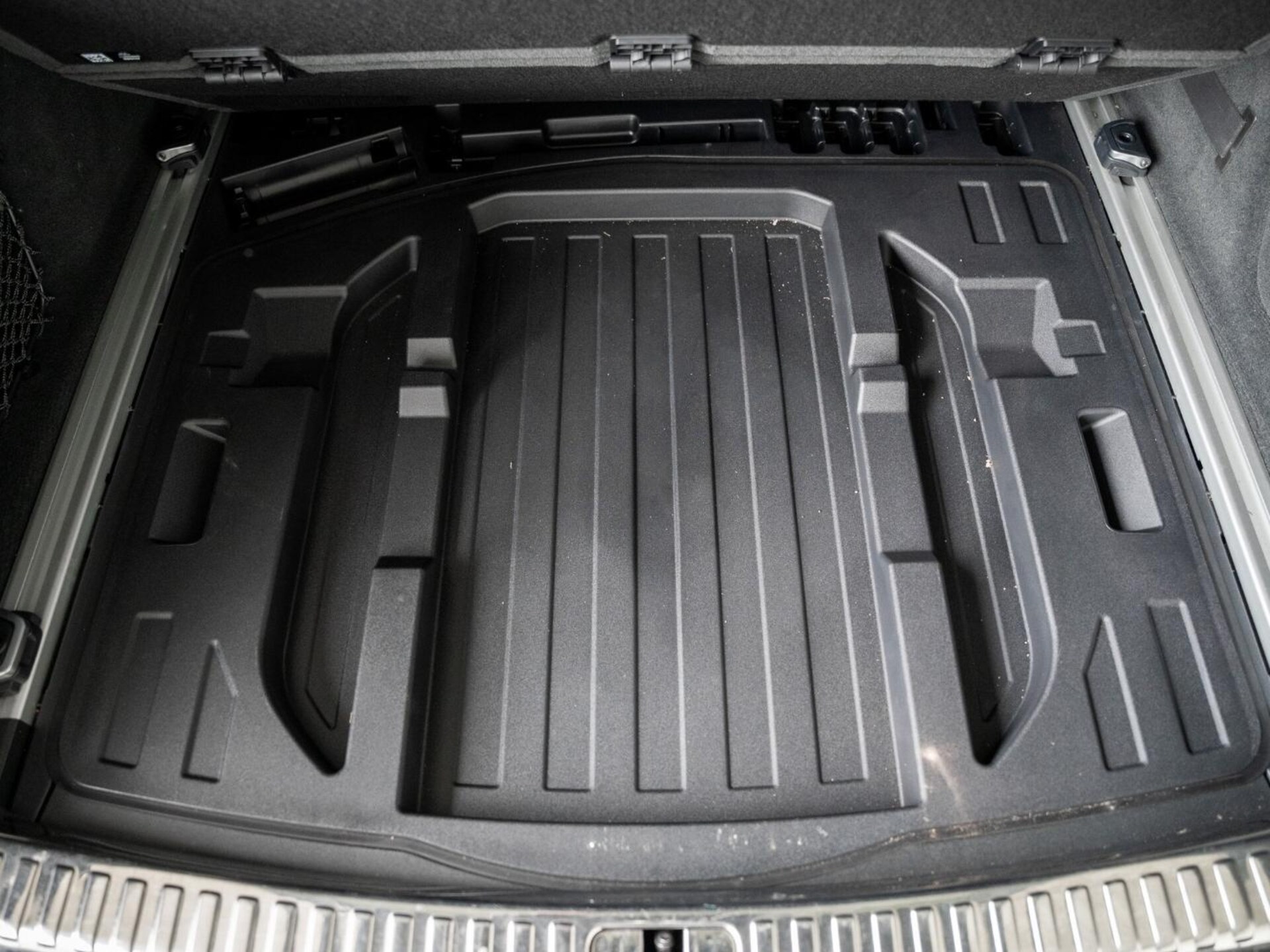 Audi S6 Avant