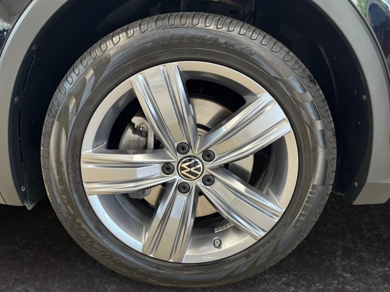 Volkswagen Tiguan Allspace – Bild 15