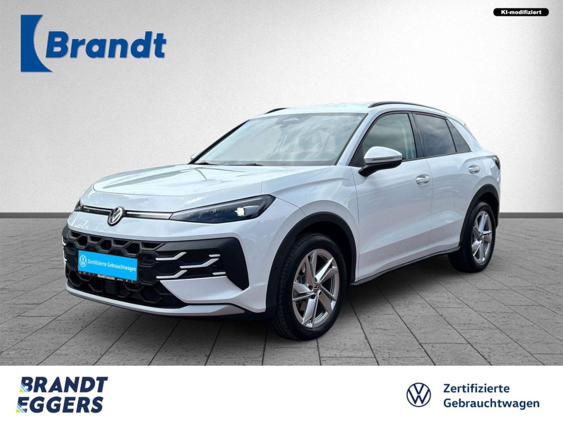 Volkswagen T-Roc — Volkswagen T-Roc T-Roc 1.5 eTSI Life DSG+LED+KAMERA+APP-CON.+ACC