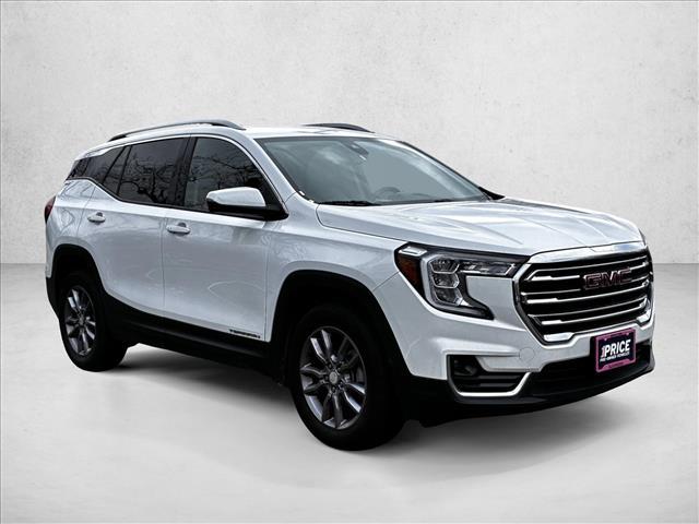 2023 GMC TERRAIN - Image 3