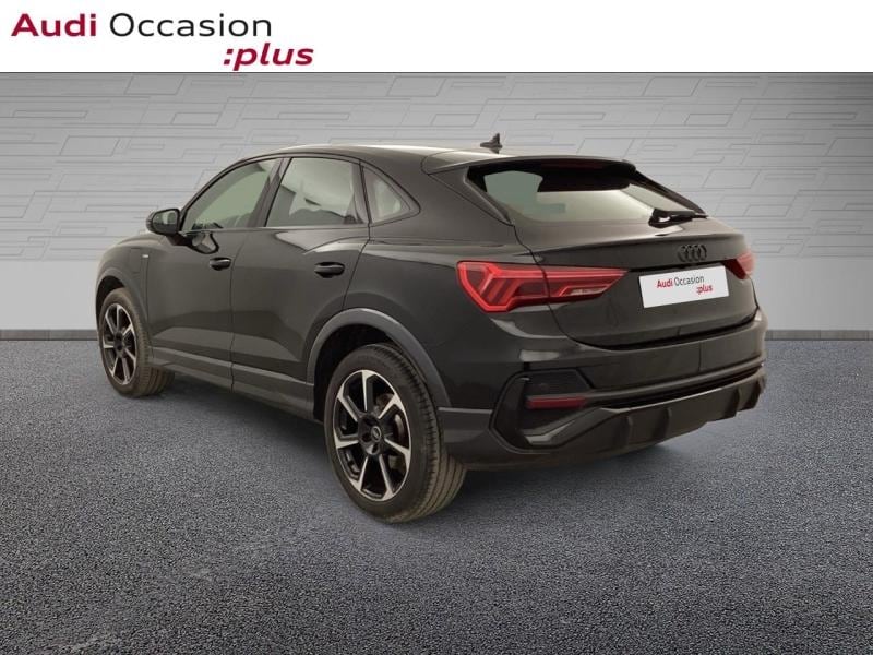 Image about Audi Q3 Sportback TFSI e S line 45 TFSI e 180 kW (245 ch) S tronic