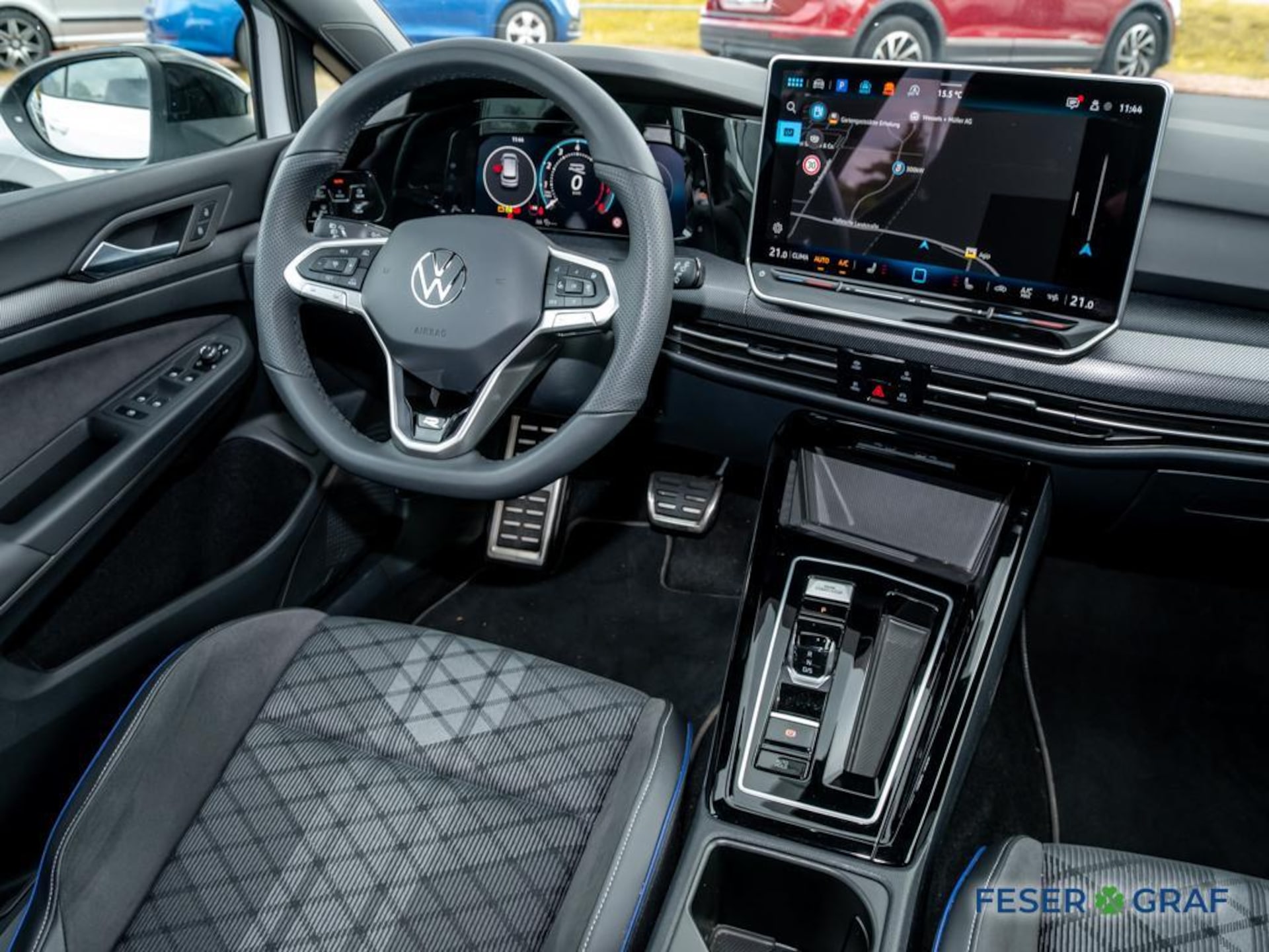 Volkswagen Golf R-Line