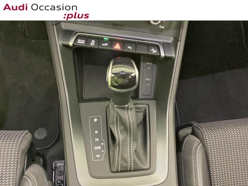 Image about Audi Q3 Sportback TFSI e S line 45 TFSI e 180 kW (245 ch) S tronic