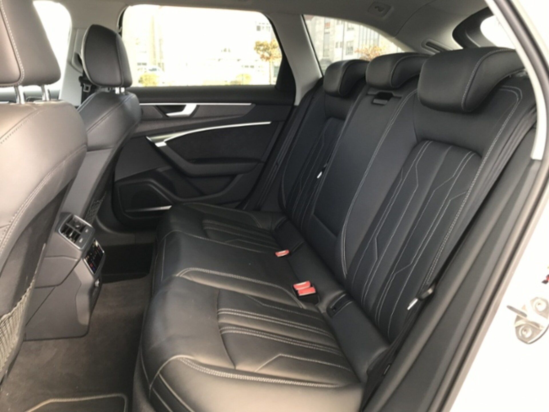 Audi S6 Avant