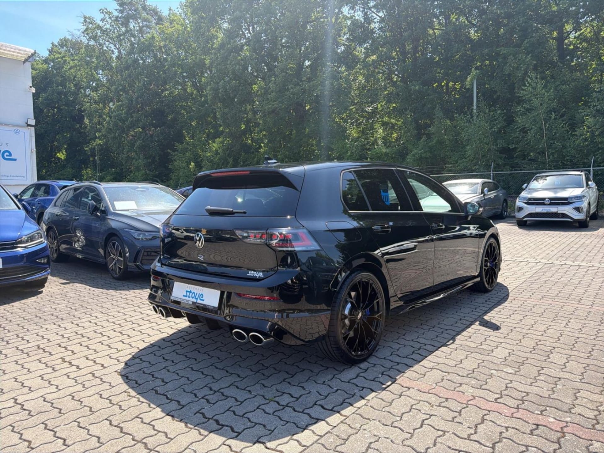 Volkswagen Golf R