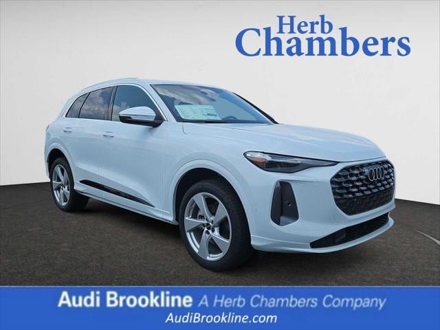 2025 Audi New Q5 Premium Plus's photo