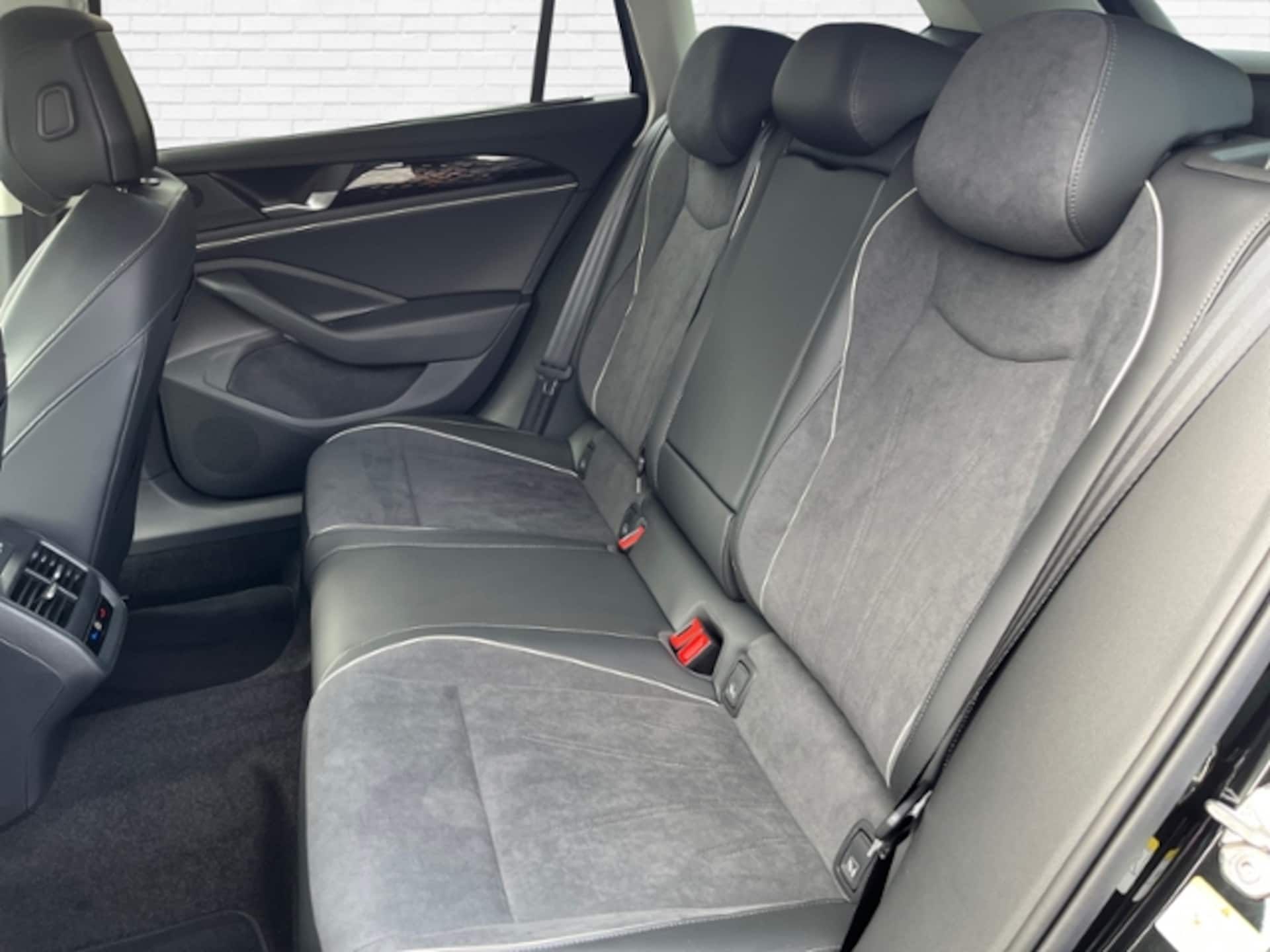 Volkswagen Passat Elegance