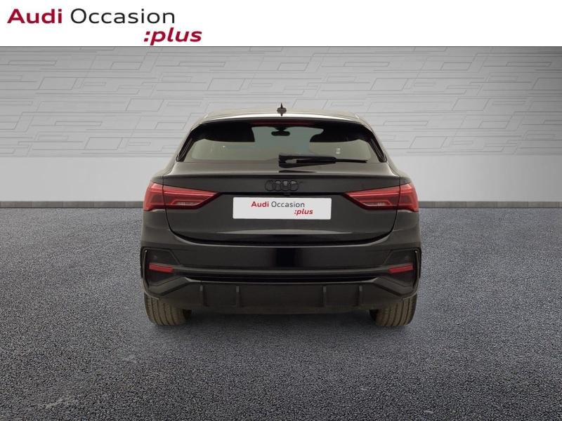 Image about Audi Q3 Sportback TFSI e S line 45 TFSI e 180 kW (245 ch) S tronic