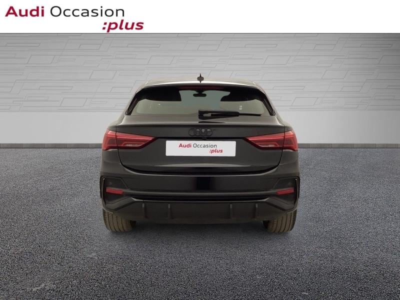 Image about Audi Q3 Sportback TFSI e S line 45 TFSI e 180 kW (245 ch) S tronic