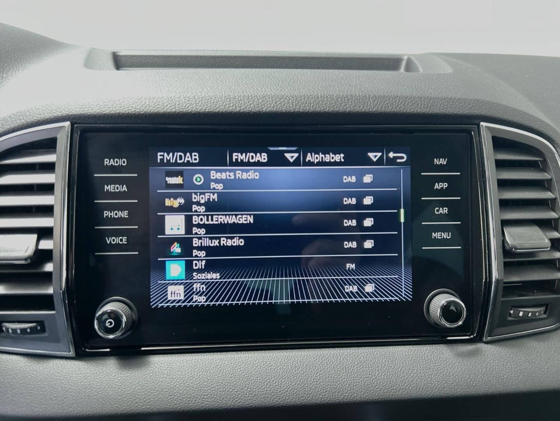 Skoda Karoq Selection