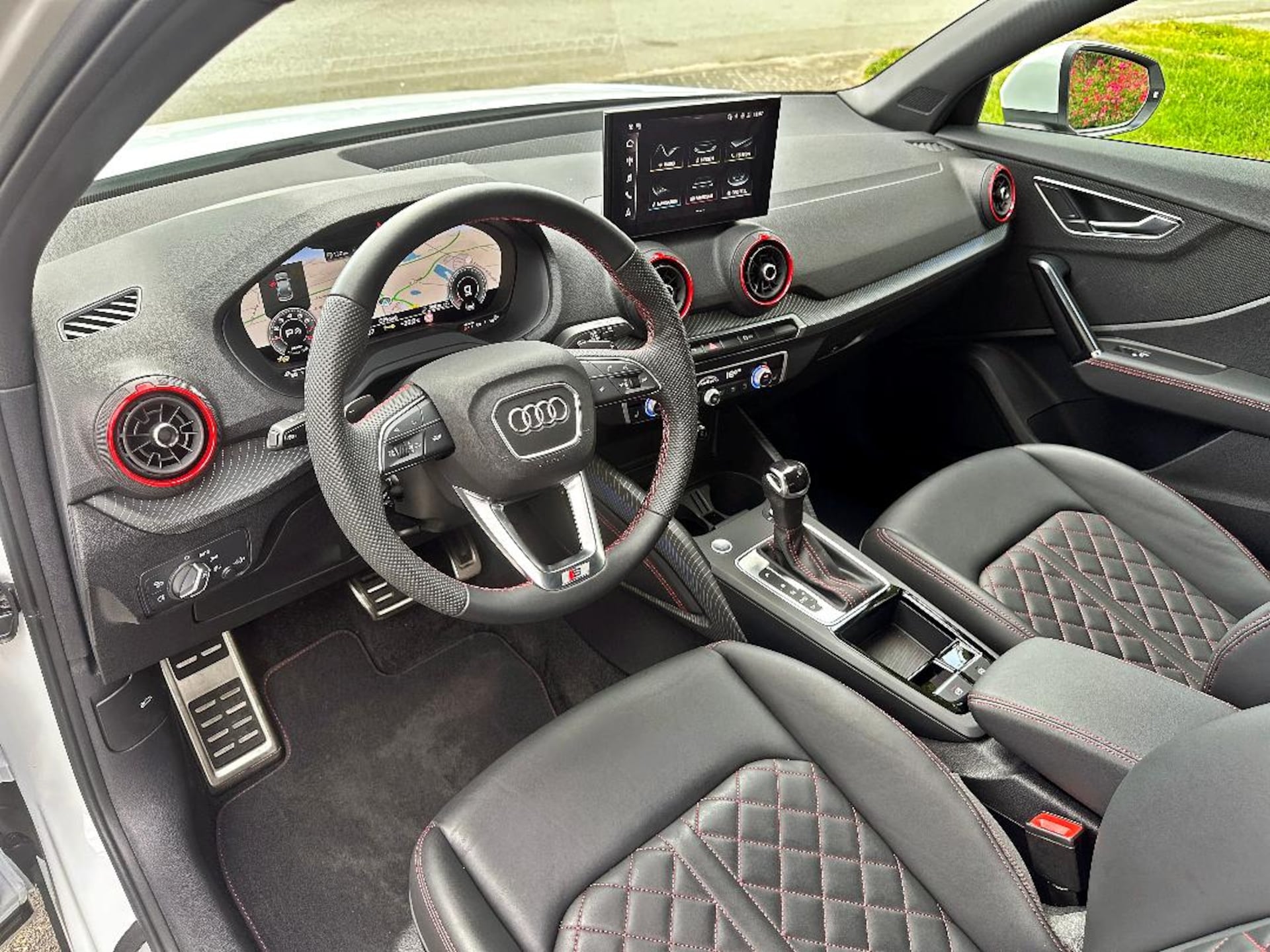 Audi Q2 S line