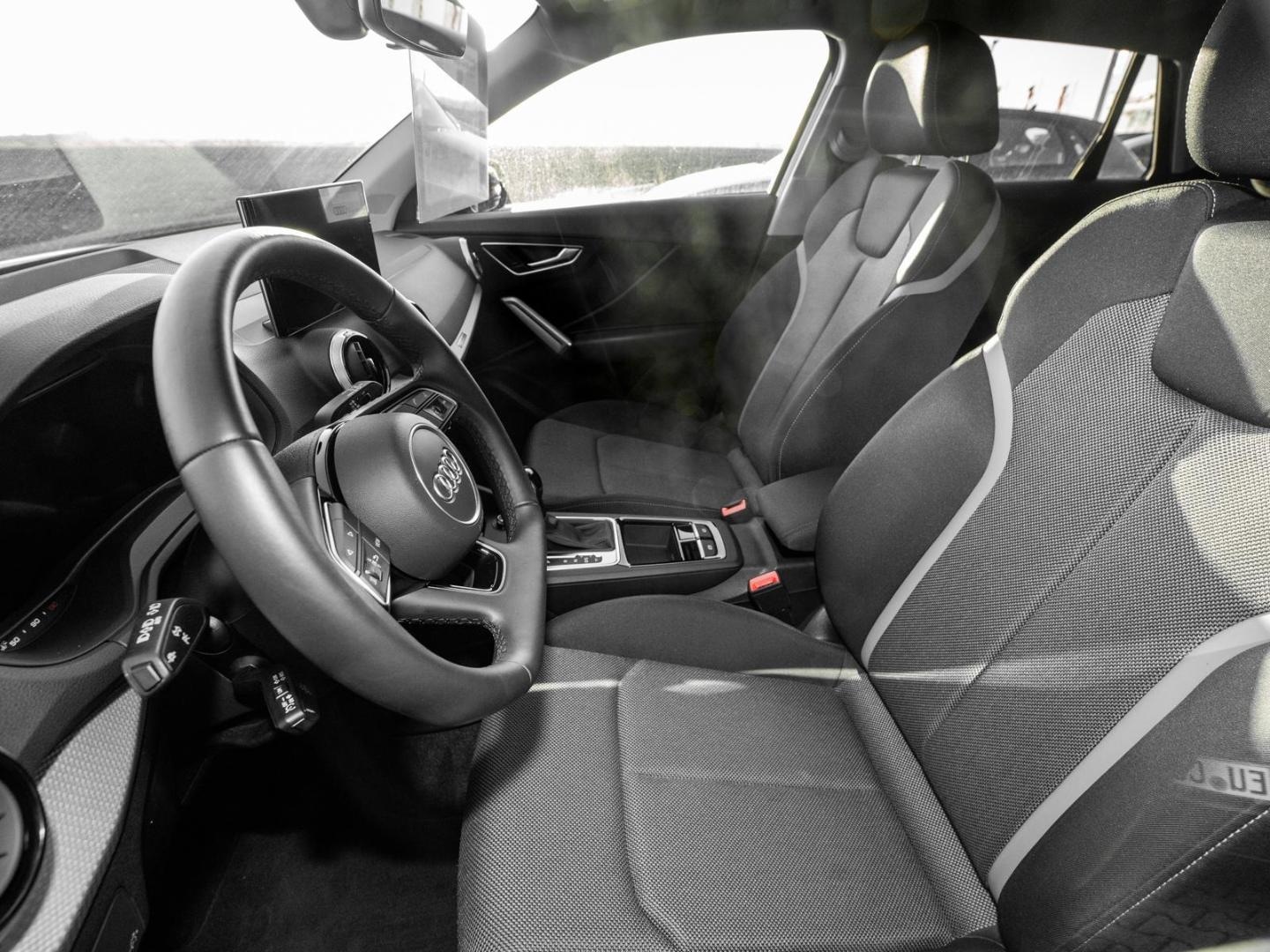 Bild über Audi Q2 S line 35 TFSI S tronic - für weitere Informationen kontaktieren Sie den Audi Partner