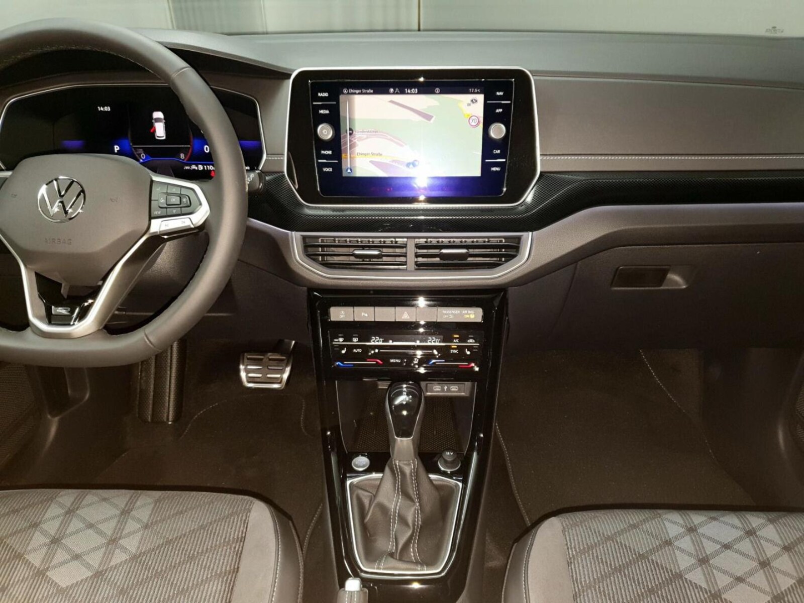 Volkswagen T-Cross – Bild 12