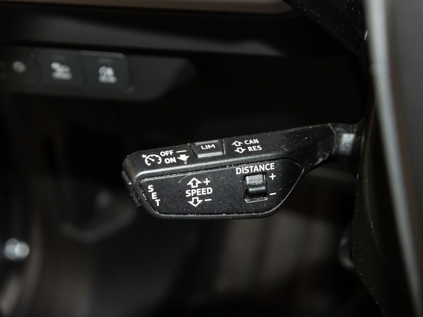 Bild über Audi Q4 e-tron 40 e-tron 150 kW - für weitere Informationen kontaktieren Sie den Audi Partner