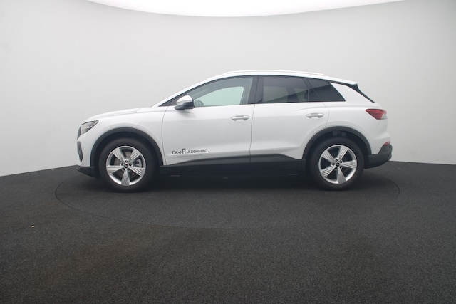 Image about Audi Q4 e-tron 40 e-tron