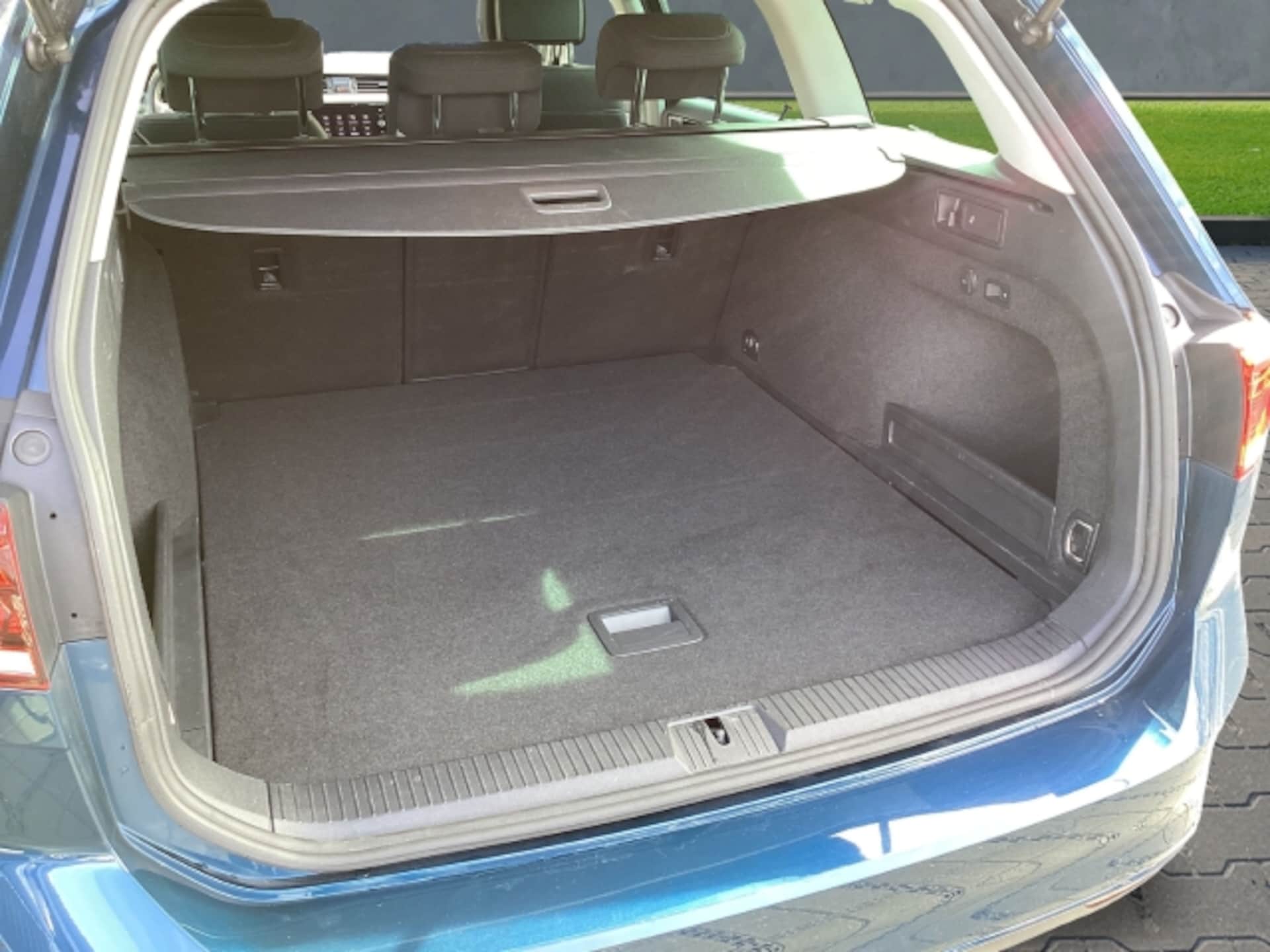 Volkswagen Passat Business