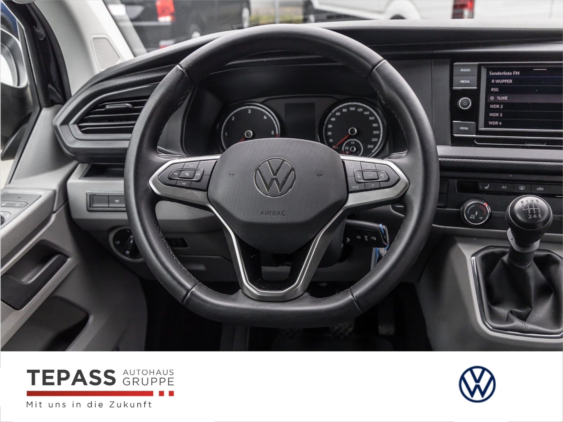 Volkswagen T6.1 Caravelle kurzer Radstand Comfortline