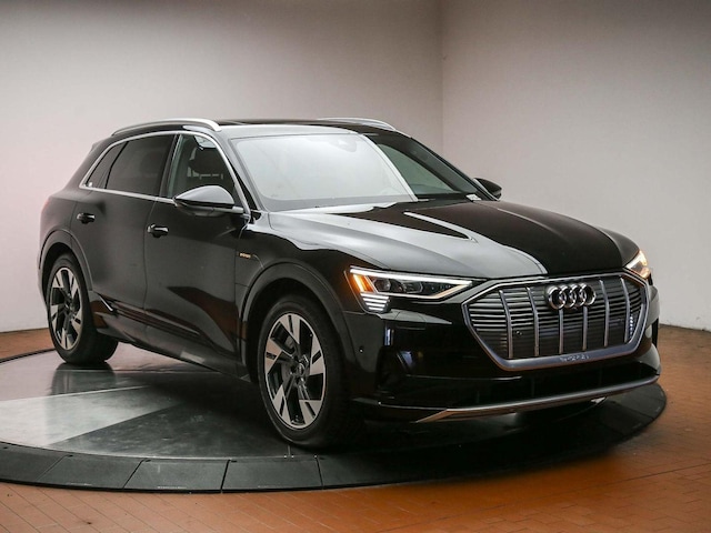 2022 Audi e-tron