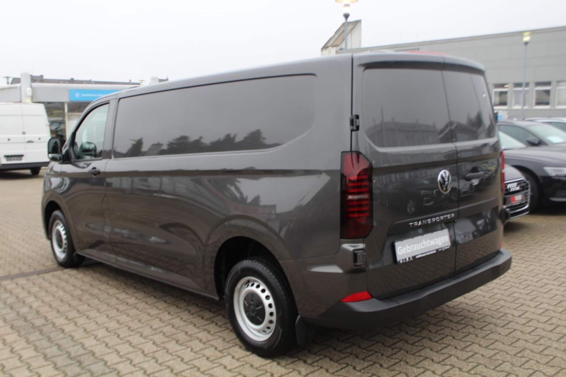 Volkswagen Transporter Kasten langer Radstand