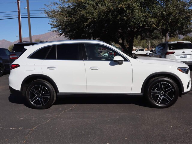 2026 Mercedes-Benz GLC 300