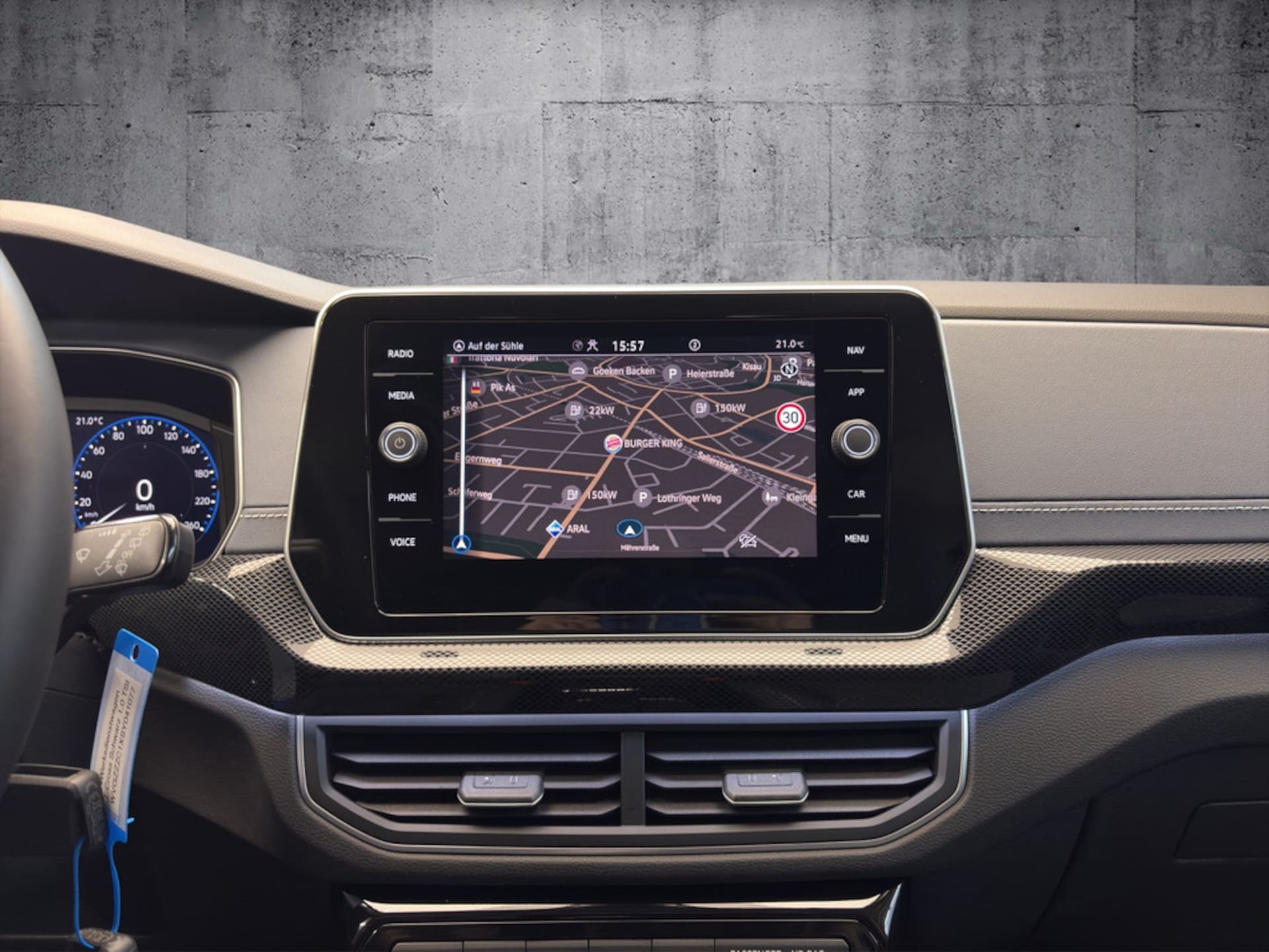 Volkswagen T-Cross Style