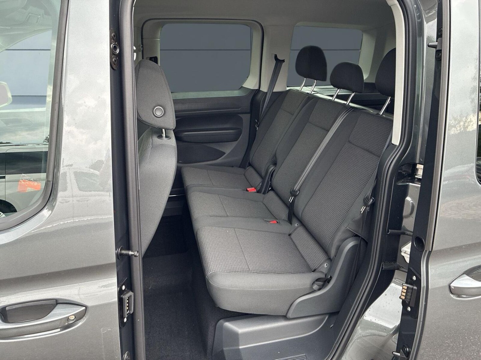 Volkswagen Caddy – Bild 10