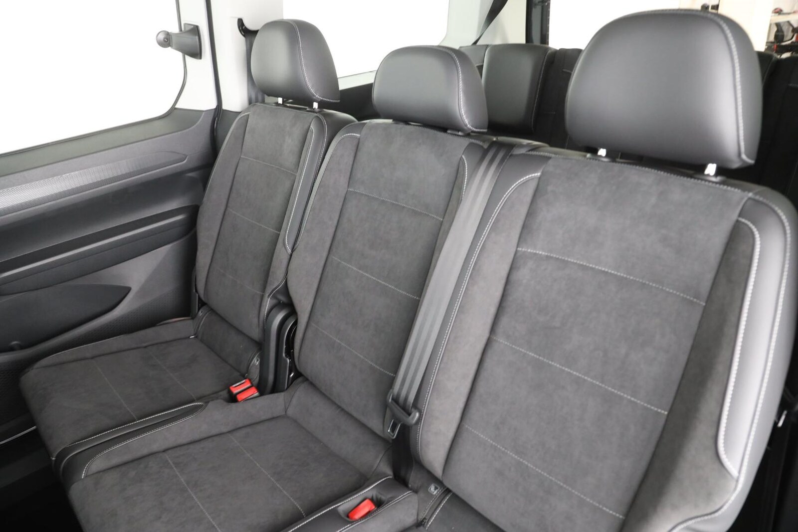 Volkswagen Caddy Maxi Kombi – Bild 13