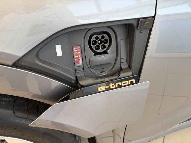 Audi E-tron Avus 55 Quattro 300,00 KW - 2019 - Joinsteer - #12