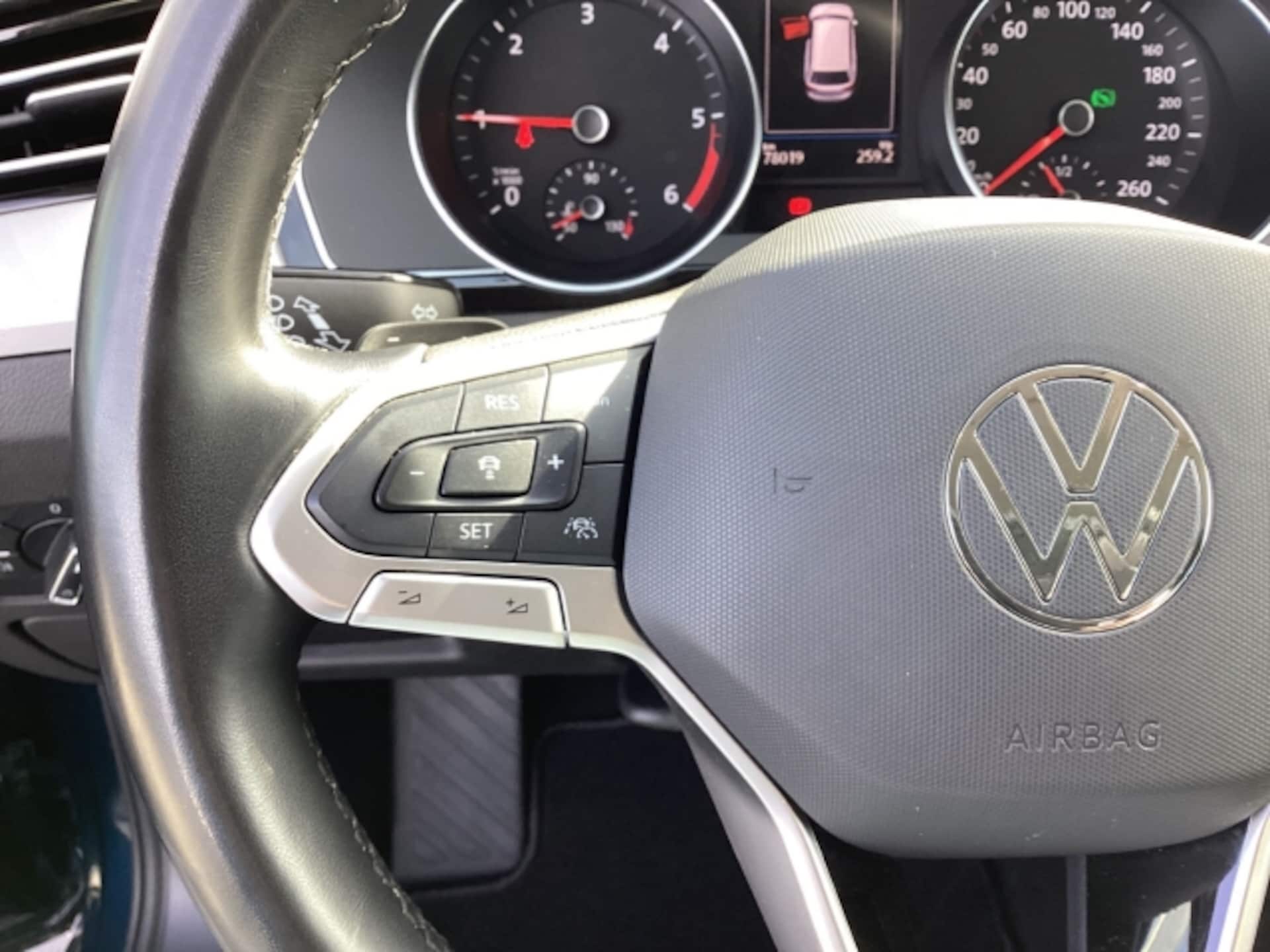 Volkswagen Passat Business