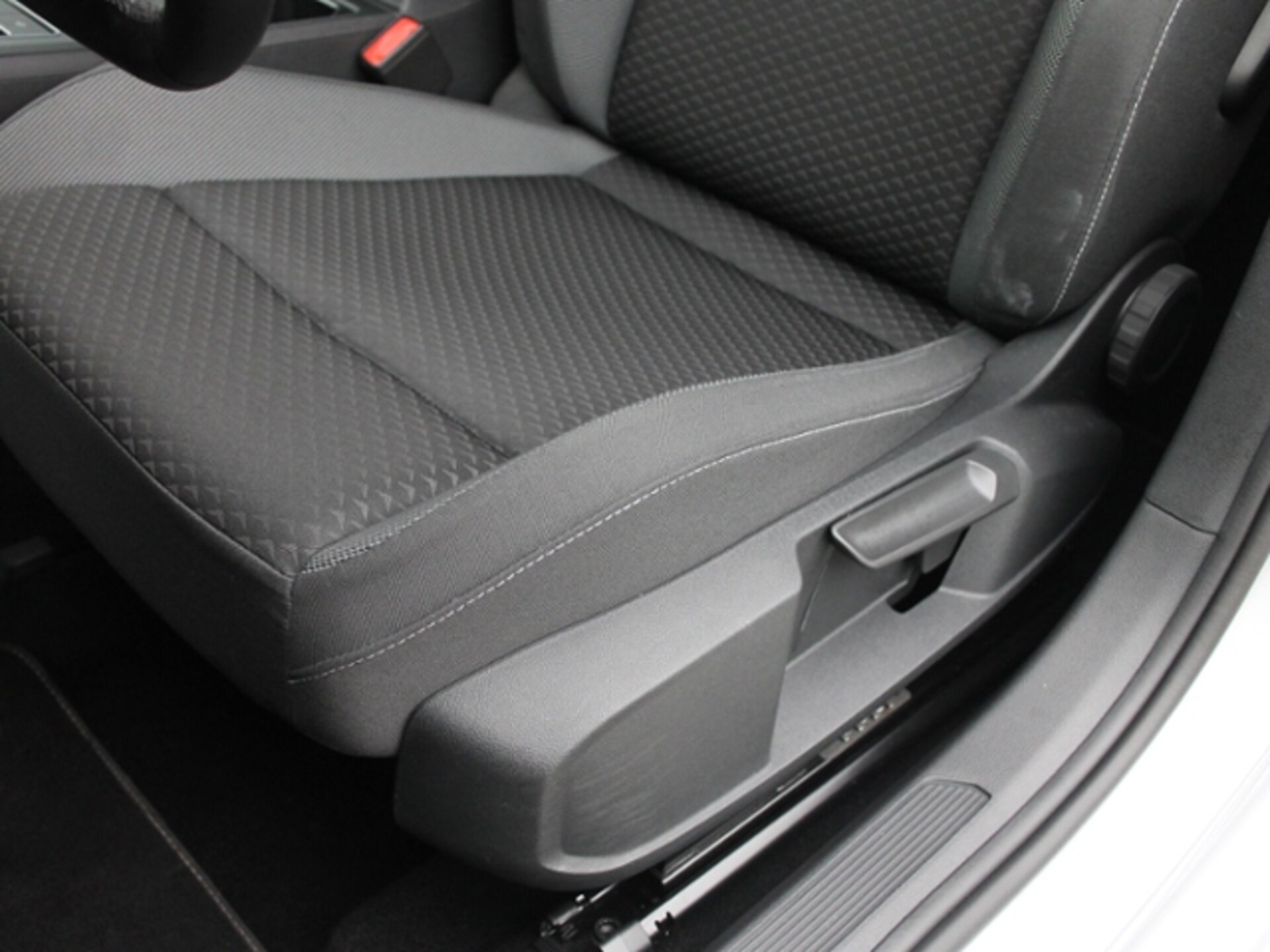 Volkswagen Golf Active