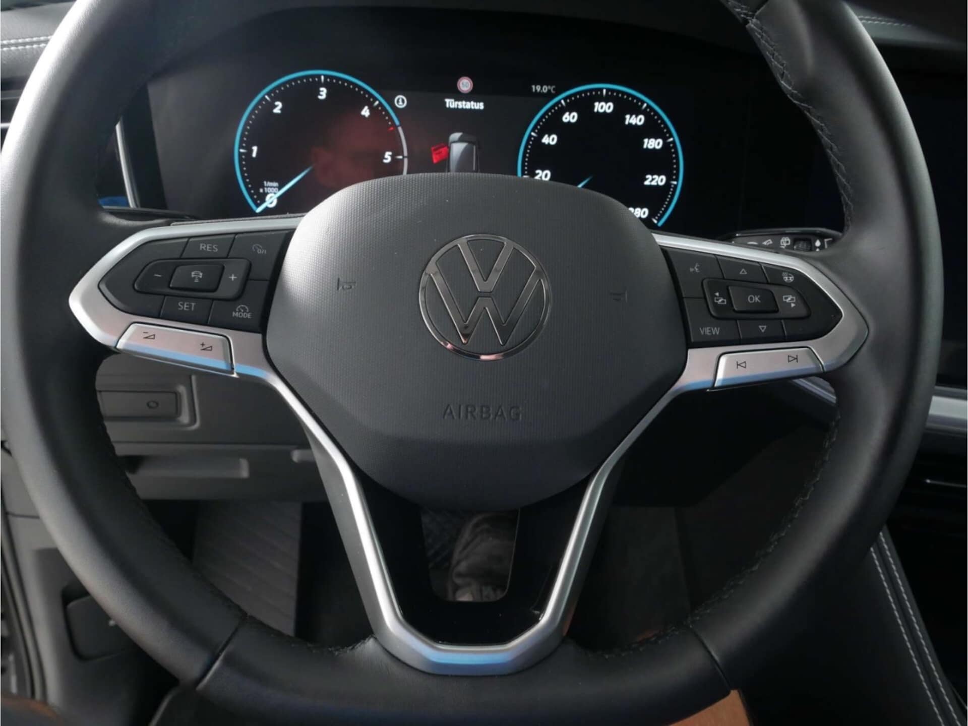 Volkswagen Touareg Basis-Modell