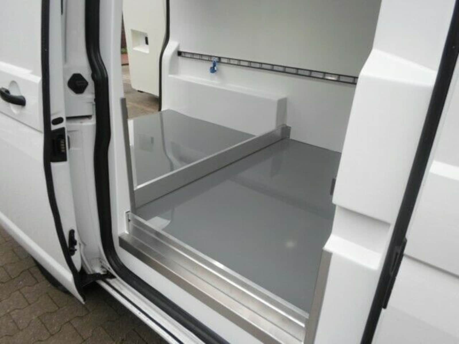 Volkswagen T6.1 Transporter Kasten langer Radstand – Bild 8