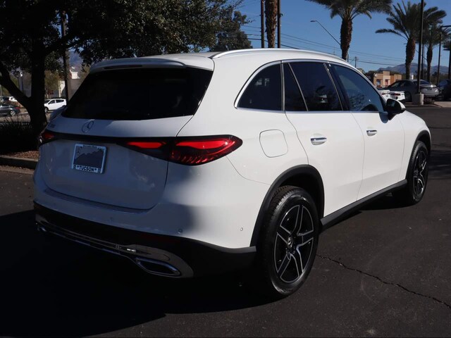 2026 Mercedes-Benz GLC 300