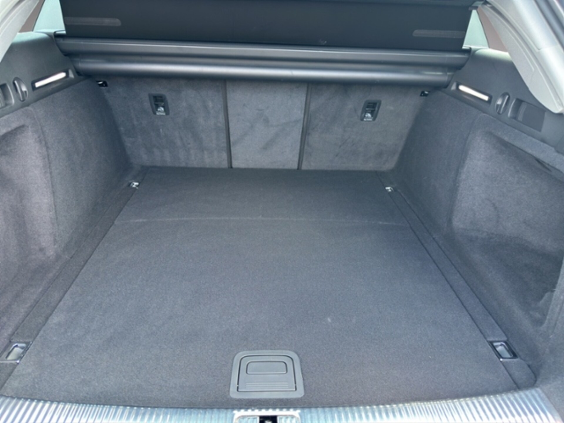 Audi A4 Avant S line