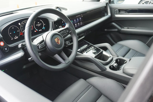 2026 Porsche Cayenne Coupé