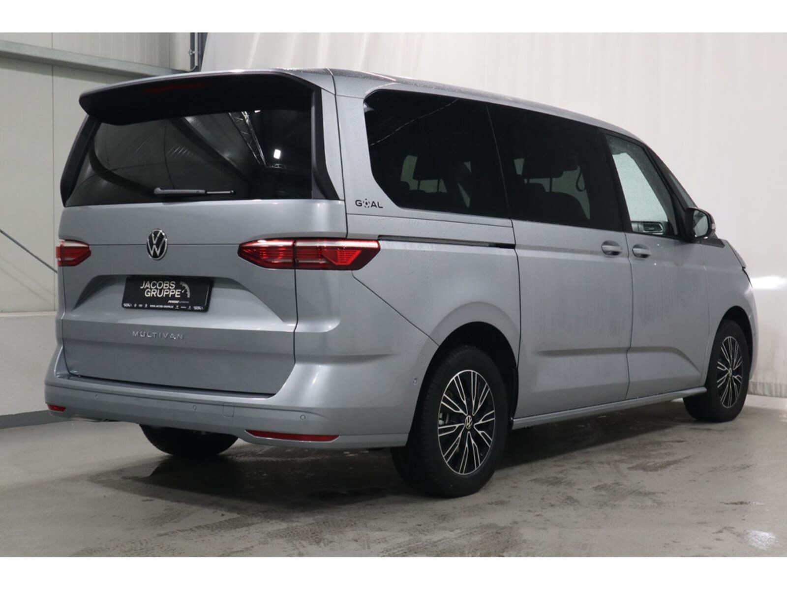 Volkswagen Multivan Langversion – Bild 3