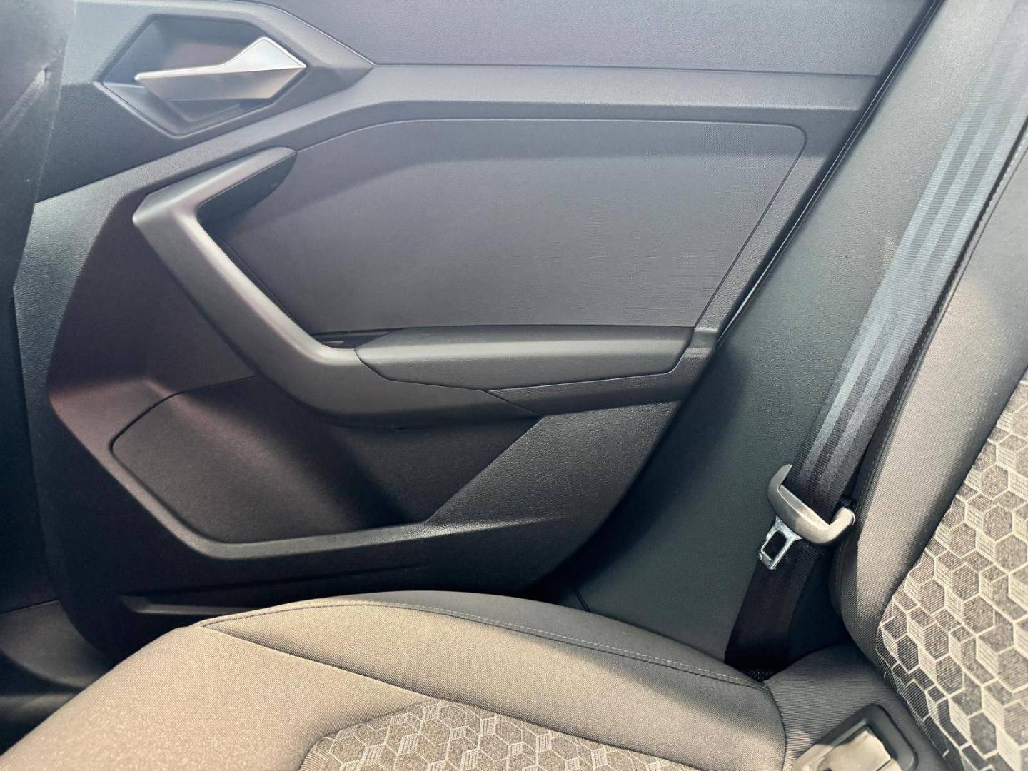 Image about Audi A1 Sportback Design 25 TFSI 70 kW (95 ch) S tronic