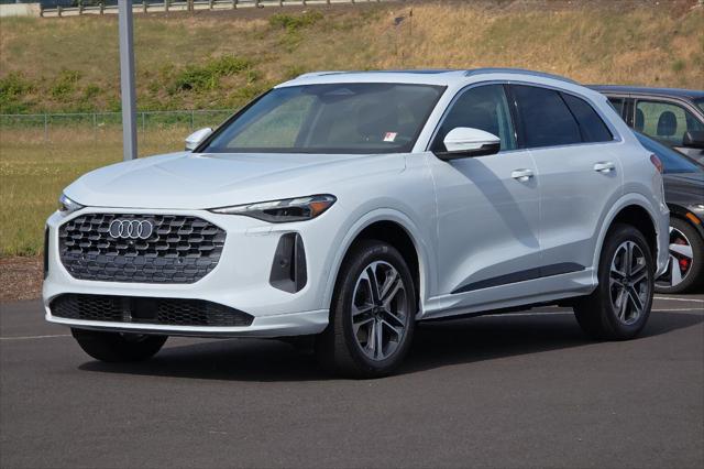 2025 Audi Q5 Premium - Photo 7