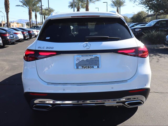 2026 Mercedes-Benz GLC 300