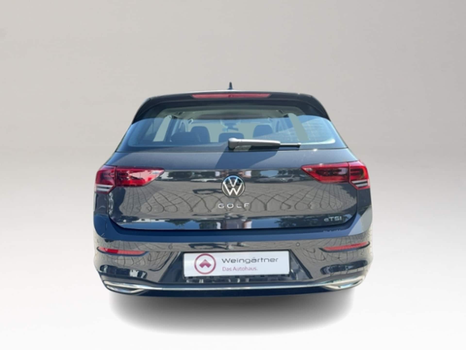 Volkswagen Golf Style