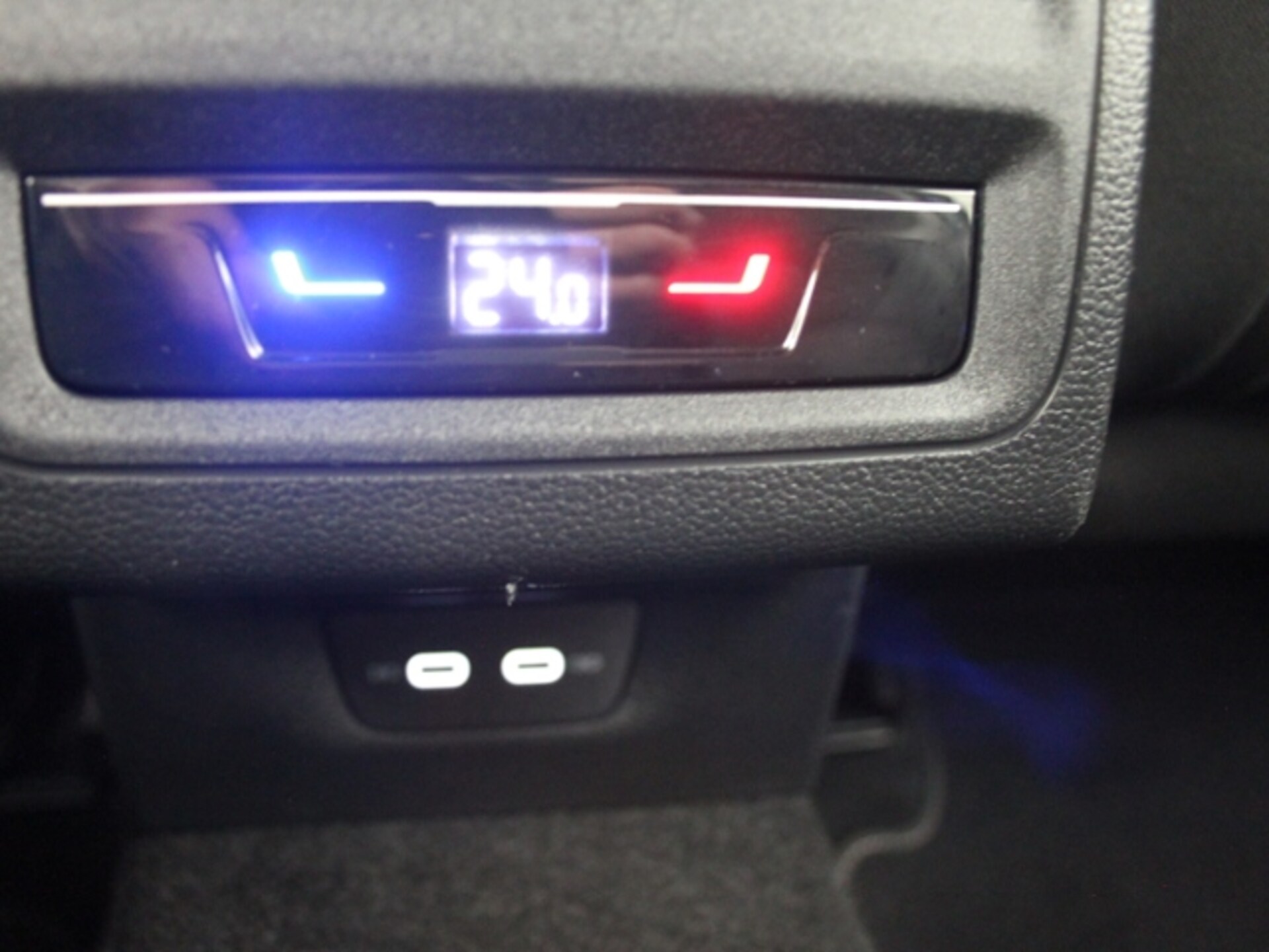 Volkswagen Golf Active