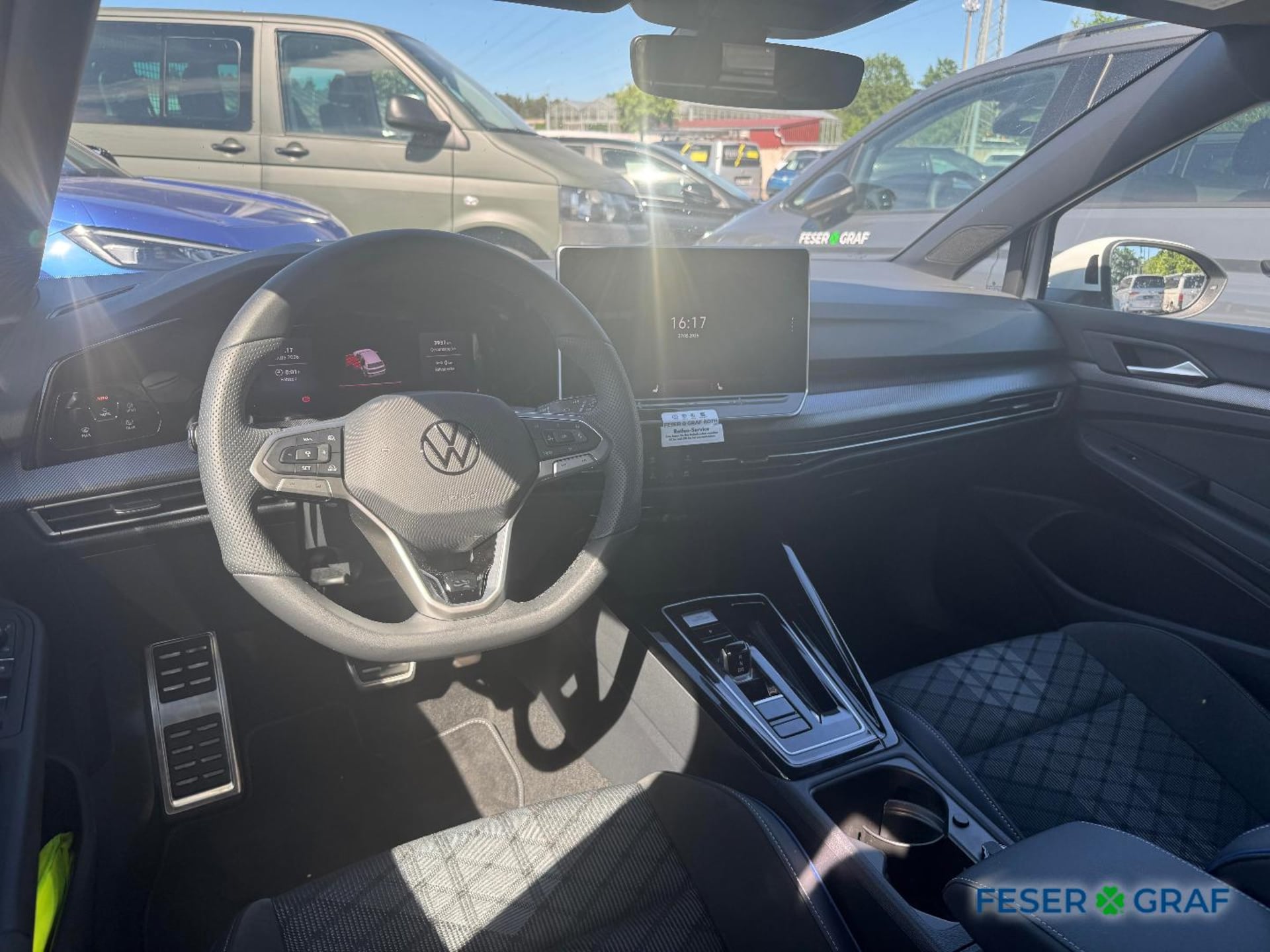 Volkswagen Golf R-Line