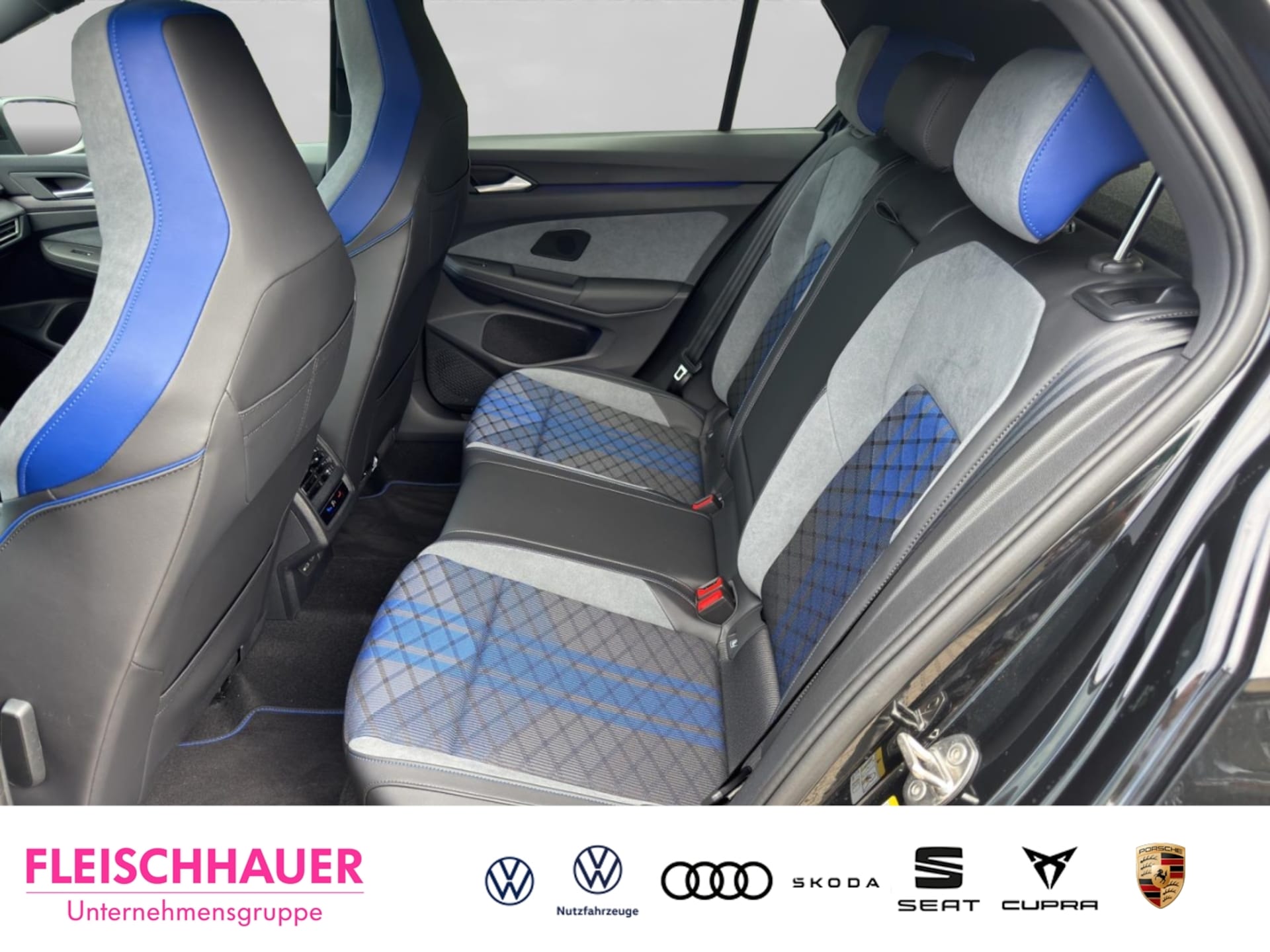 Volkswagen Golf R