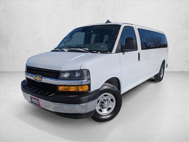 2025 CHEVROLET EXPRESS - Image 1