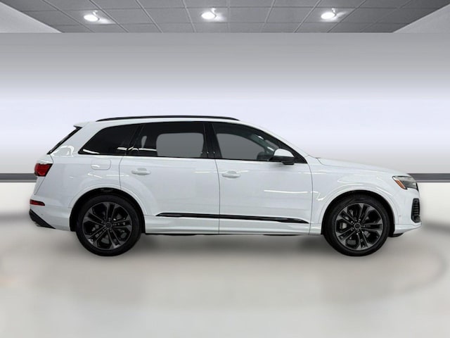 2026 Audi Q7 Premium Plus - Photo 8