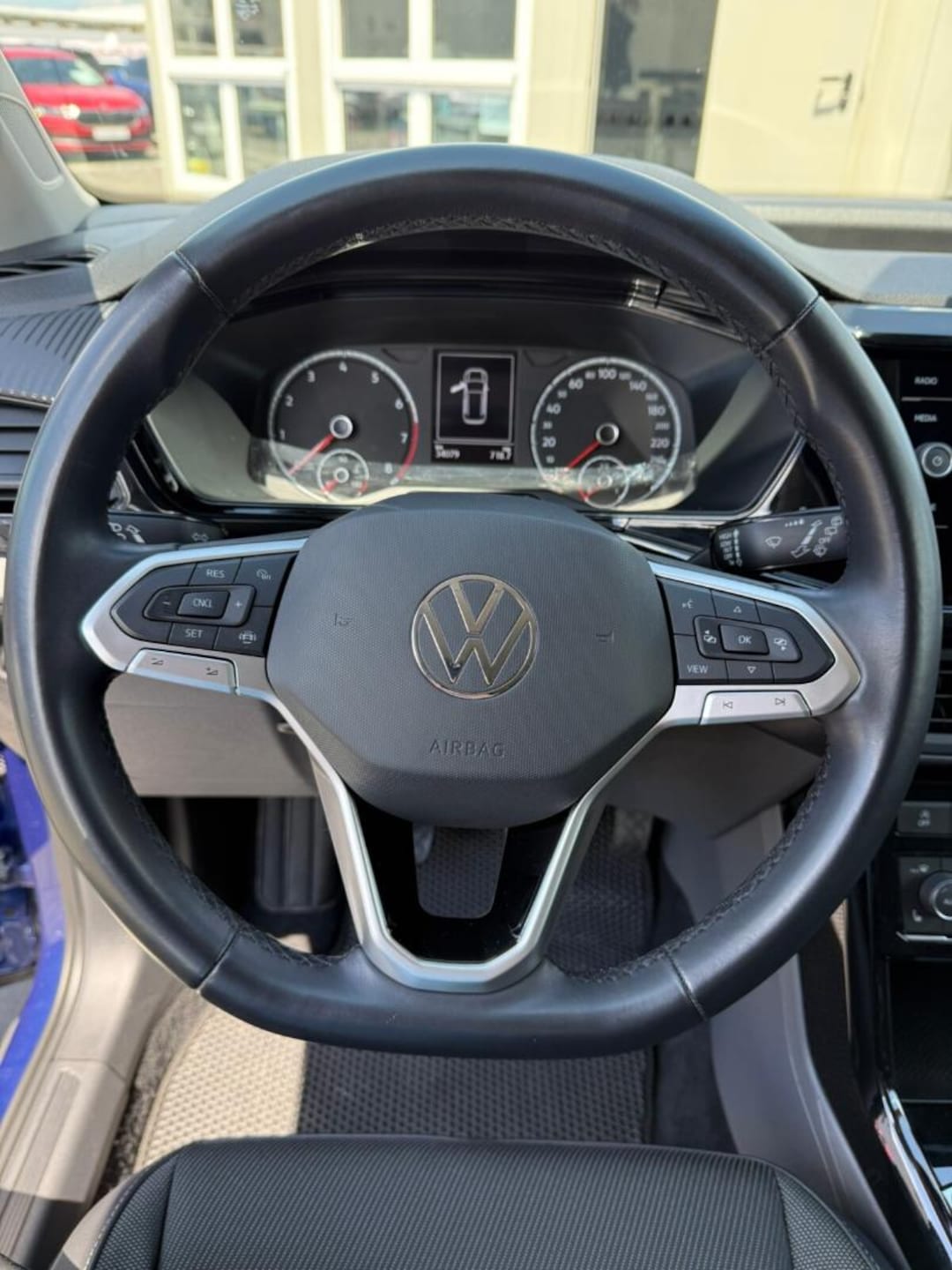 Volkswagen T-Cross Life