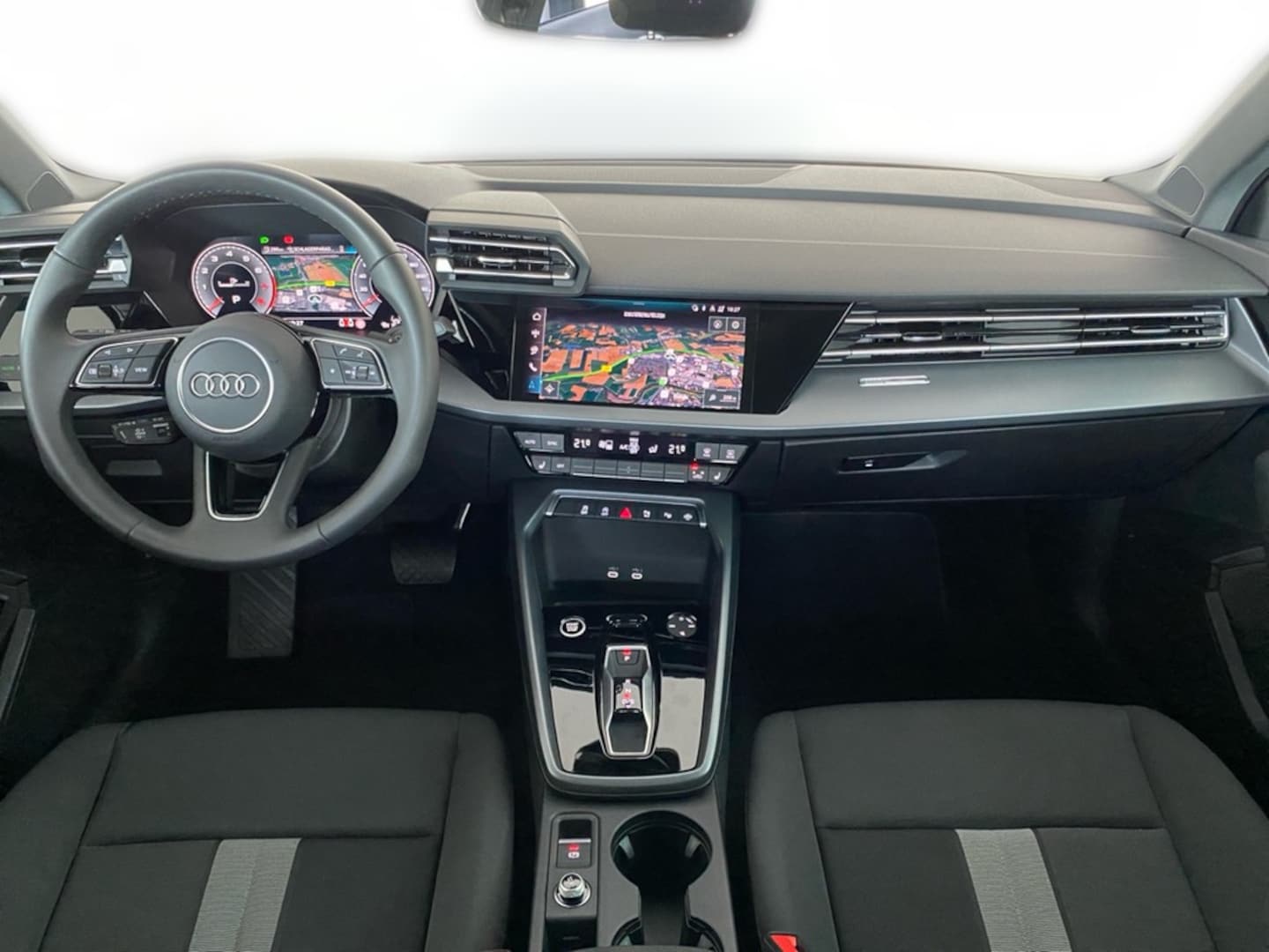 Bild über Audi A3 Limousine TFSI 110 kW S tronic - für weitere Informationen kontaktieren Sie den Audi Partner